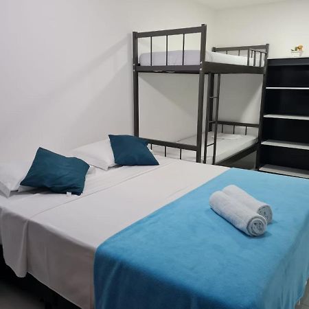 Suites Golfo Abraão Esterno foto