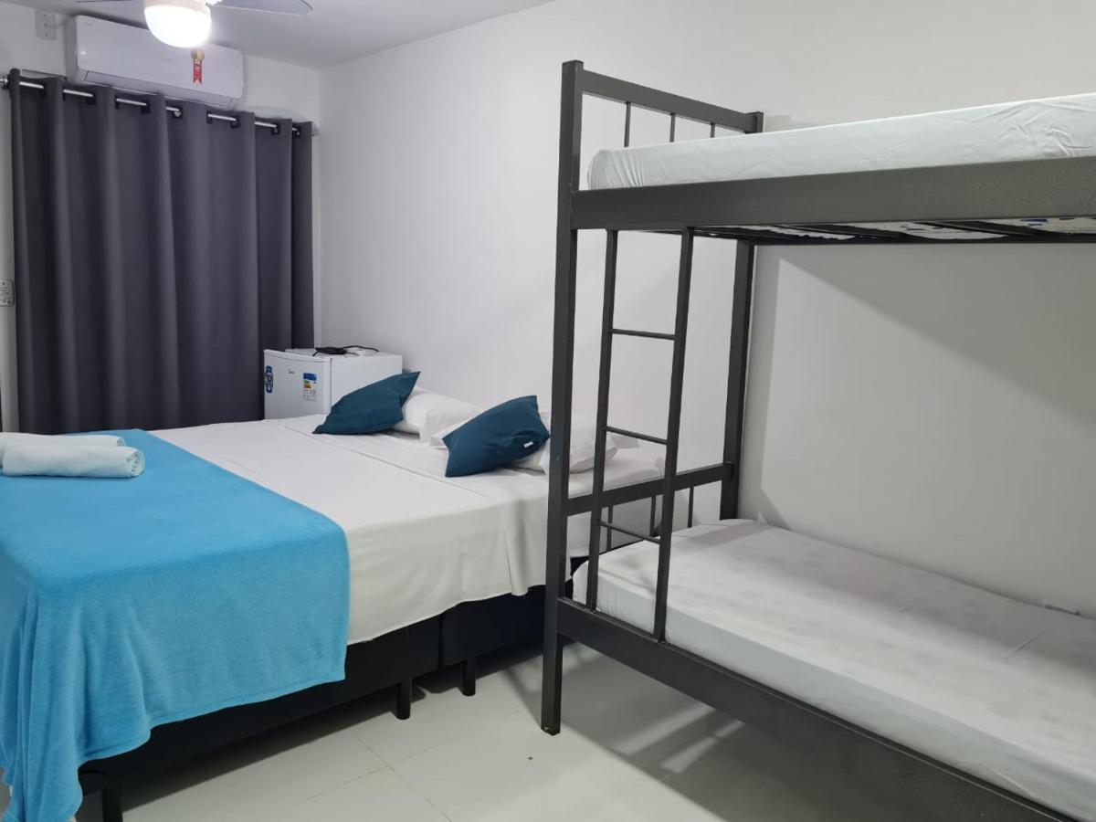 Suites Golfo Abraão Esterno foto